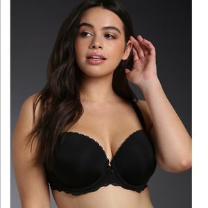 Good Condition Torrid Black Smooth Push-up Bra